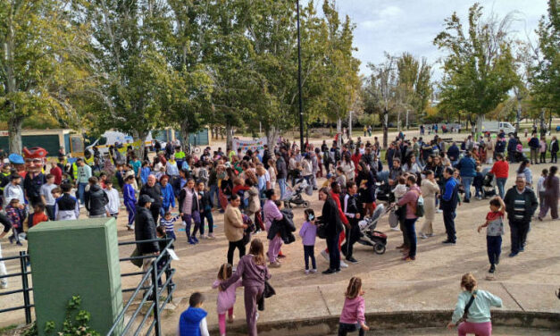 Fiesta de Otoño 2025 – Castañada en el Parque Oliver